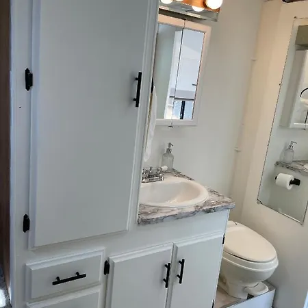 Rv2 Stunning Rv Private Netflix Freeparking Hotel Moreno Valley Exterior photo